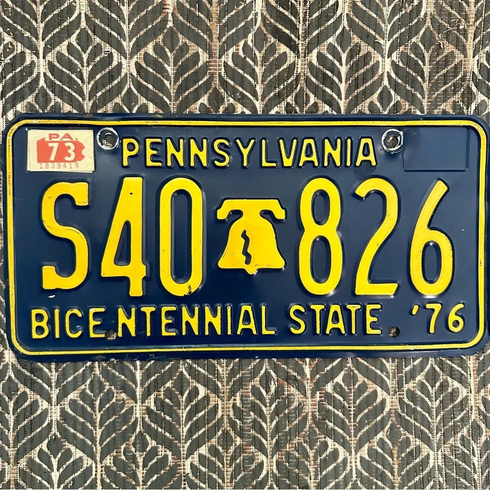 Pennsylvania Bicentennial State 1976 License Plate